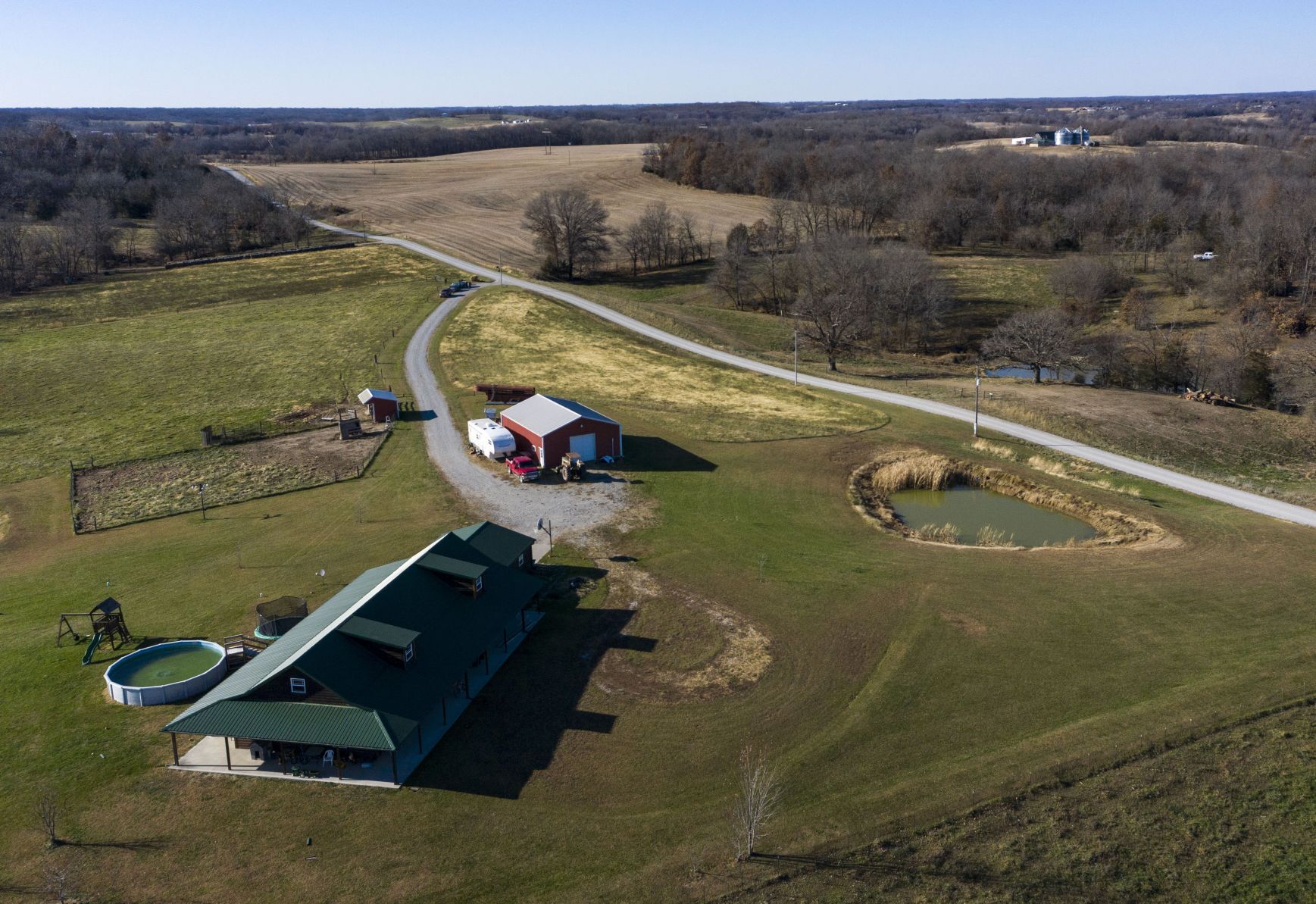 Chillicothe residents fight back on hog farm.